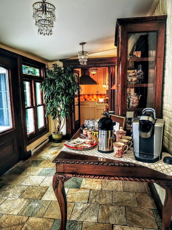 Auberge J.A Moisan Квебек Экстерьер фото